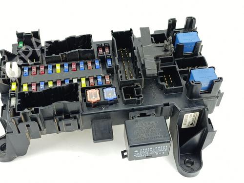 Used Fuse box SUZUKI GRAND VITARA II (JT, TE, TD) 1.9 DDiS All-wheel Drive (JT419, TD44, JB419WD, JB419XD,... (129 hp) 28537932