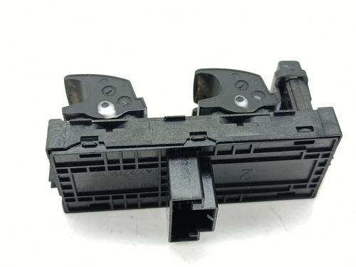 Left front window switch VW POLO VI (AW1, BZ1, AE1) 1.0 | BP37464623I27 - Image 2