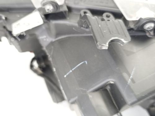 Right headlight TOYOTA COROLLA Hatchback (_E21_, _EA1_, _EH1_) 1.8 Hybrid (ZWE211) | BP31944973C29