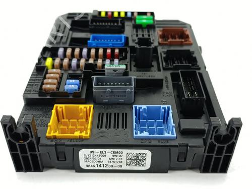 Fuse box CITROËN C3 III (SX) 1.5 BlueHDi 100 (SXYHYP, SXYHTU) | BP32383760E1
