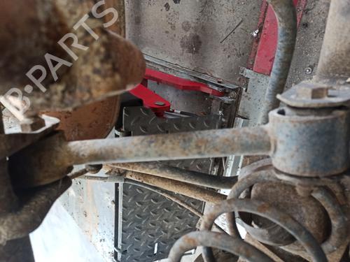 Used Left rear suspension arm NISSAN TERRANO II (R20) 2.7 TD 4WD (101 hp) 26548158