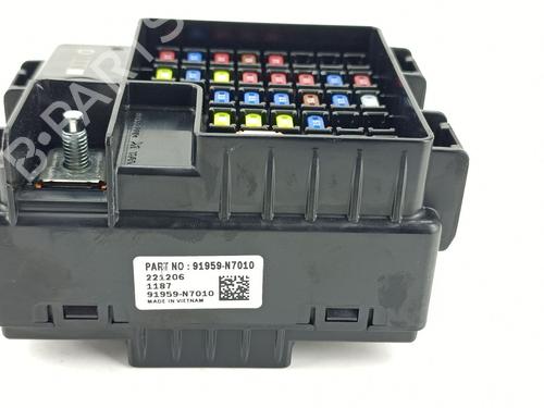 Fuse box HYUNDAI TUCSON (NX4E, NX4A) 1.6 T-GDi | BP28357877E1