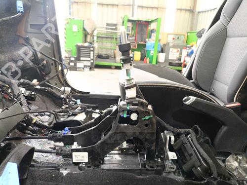 Used Gear lever Gear lever RENAULT CLIO V (B7_) 1.0 TCe 90 (B7MT) (91 hp) 36236467 36236467