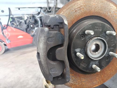 Used Left front brake caliper HYUNDAI i30 (PDE, PD, PDEN) 1.6 CRDi (116 hp) 28024895