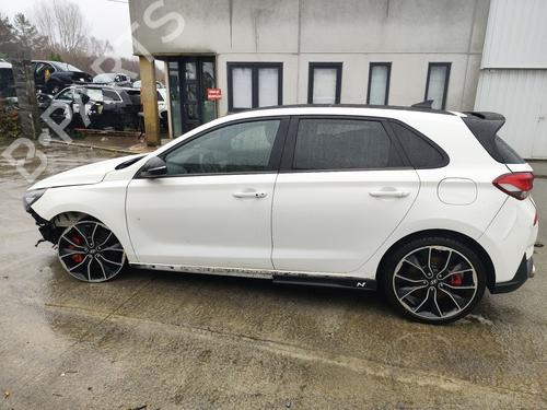 Left front seat HYUNDAI i30 (PDE, PD, PDEN) 2.0 N | BP33117800C15 - Image 20