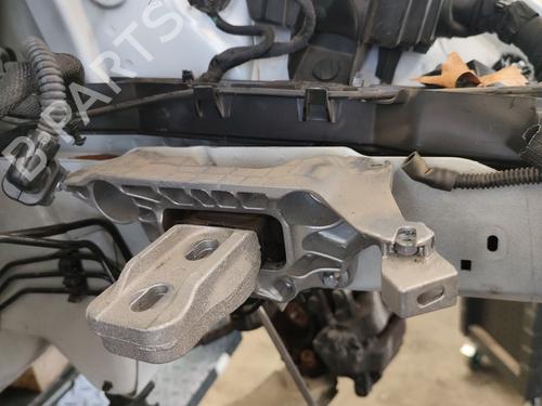 Motorophæng OPEL MOKKA 1.2 (76) (131 hp) 28070668