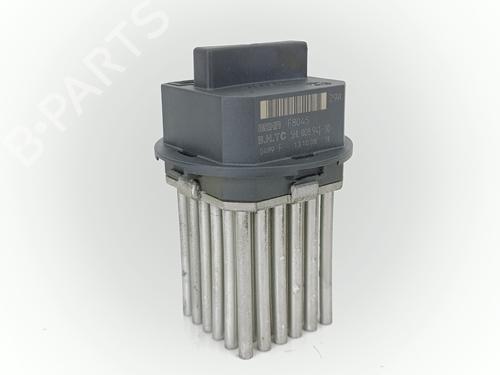 Used Heater resistor MERCEDES-BENZ C-CLASS (W204) [2007-2015]  25878455