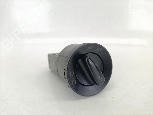 Used Headlight switch SKODA FABIA II (542) [2006-2014]  25878080