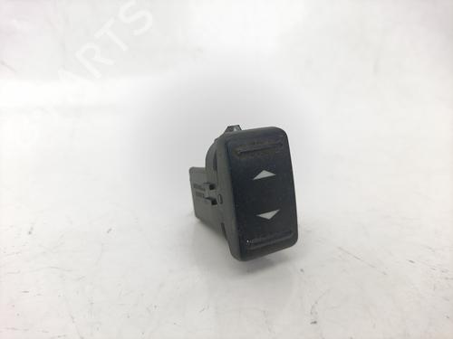 Used Right rear window switch FORD KUGA I 2.0 TDCi (140 hp) 25876692