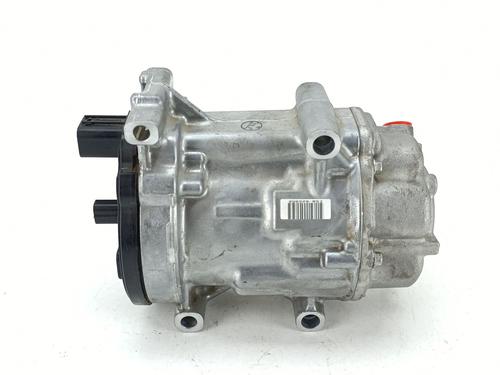 Used AC compressor AC compressor TOYOTA YARIS (_P21_, _PA1_, _PH1_) 1.5 Hybrid (MXPH10, MXPH11) (116 hp) 39649327 39649327