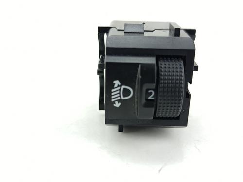 Used Headlight switch Headlight switch CITROËN JUMPY III Van (V_) 1.5 BlueHDi 100 (102 hp) 40080892 40080892