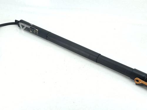 Used Tailgate lift support TOYOTA RAV 4 V (_A5_, _H5_) 2.5 Hybrid (AXAH52) (218 hp) 28036738