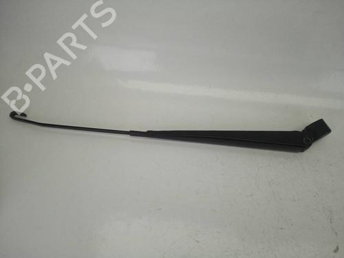 Front windshield wiper arm NISSAN TERRANO II (R20)  | BP9506762C143 