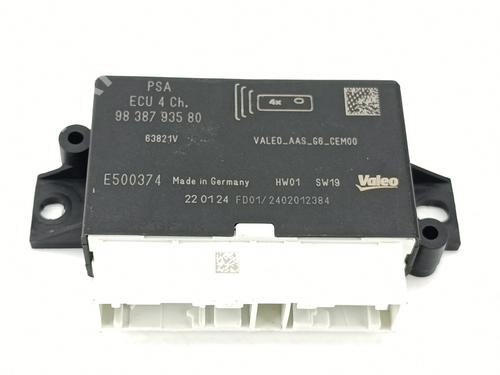 Used Electronic module CITROËN C4 III (BA_, BB_, BC_) 1.2 PureTech 130 (BAHNSA, BAHNSB) (130 hp) 31971701