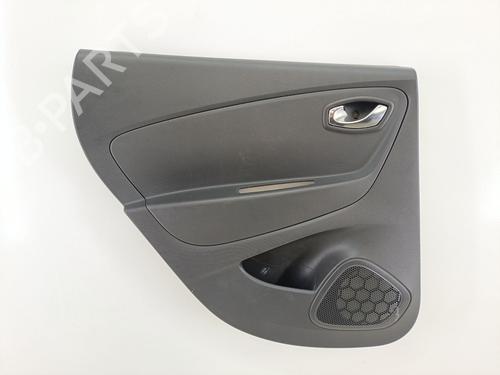 Forra trás esquerda Forra trás esquerda RENAULT CAPTUR I (J5_, H5_) 0.9 TCe 90 (90 hp) 33958892 33958892