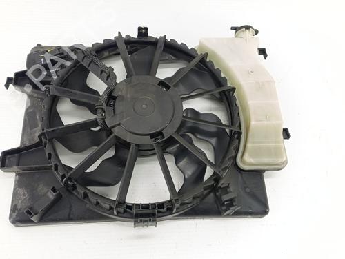 Køleventilator elektrisk HYUNDAI i20 II (GB, IB) 1.2 (84 hp) 32294734
