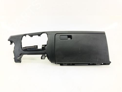 glove-box-kia-stonic-yb-2017-31939943 main image