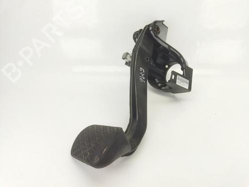Used Break pedal MERCEDES-BENZ C-CLASS (W204) [2007-2015]  9368882