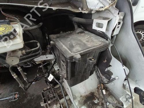 Used Fuse box Fuse box OPEL MOVANO B Van (X62) 2.3 CDTI FWD (FV) (131 hp) 40035923 40035923