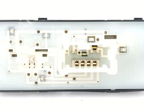 Høyre Foran elrute bryter NISSAN QASHQAI II (J11, J11_) 1.3 DIG-T | BP30725260I26 
