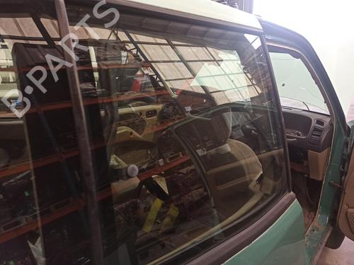 Rear right door window NISSAN TERRANO II (R20) 2.7 TD 4WD | BP26548187C21 