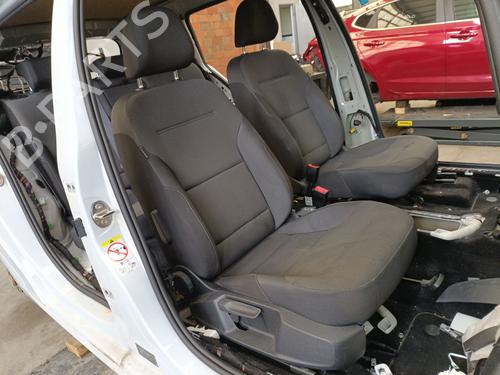 Used Right front seat VW GOLF VII Variant (BA5, BV5) 1.6 TDI (115 hp) 29122856