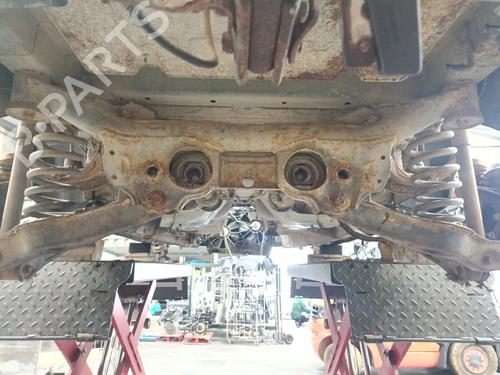 Bagaksel SUZUKI GRAND VITARA II (JT, TE, TD) 1.9 DDiS All-wheel Drive (JT419, TD44, JB419WD, JB419XD,... (129 hp) 31378480