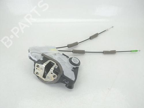 front-right-lock-toyota-yaris-_p21_-_pa1_-_ph1_-2020-34722164 main image