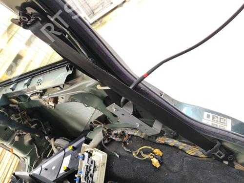 Used Rear left seatbelt Rear left seatbelt 37074023 37074023