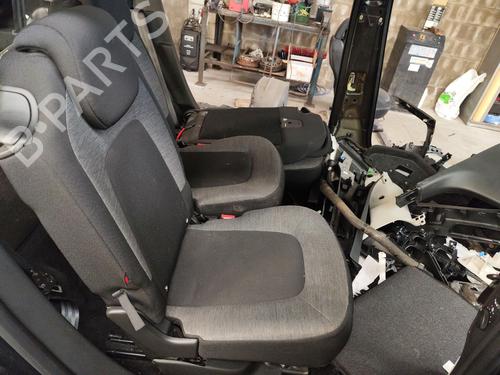 Stoel achter CITROËN C4 Grand Picasso II (DA_, DE_) 1.2 THP 130 (130 hp) 27090219
