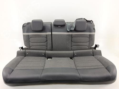 Sæde Bagtil CITROËN C4 III (BA_, BB_, BC_) 1.2 PureTech 130 (BAHNSA, BAHNSB) (130 hp) 31863431