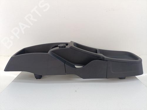 Used Middle console RENAULT KANGOO / GRAND KANGOO II (KW0/1_) 1.5 dCi 80 (KW15) (80 hp) 26560784