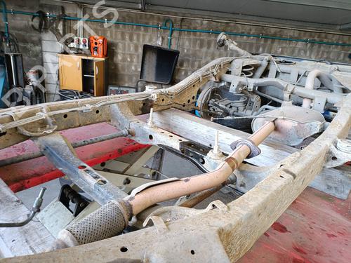 Used Exhaust system NISSAN TERRANO II (R20) 2.7 TDi 4WD (125 hp) 27833653