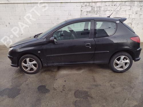 Fuse box PEUGEOT 206 Hatchback (2A/C)  | BP13338664E1 
