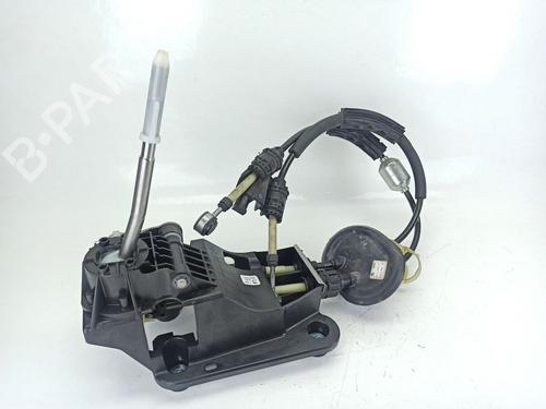 Used Gear lever PEUGEOT 2008 I (CU_) 1.6 BlueHDi 100 (100 hp) 13345104