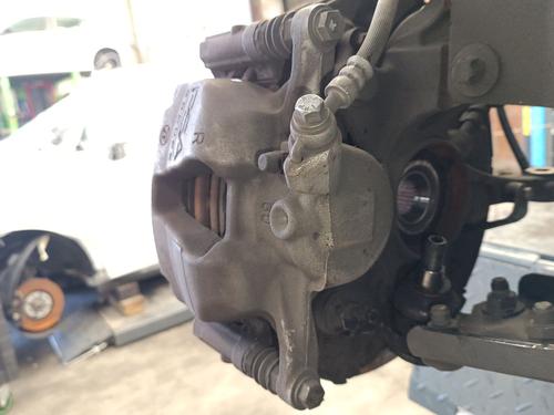 Right front brake caliper PEUGEOT 308 III (FB_, FH_, FP_, F3_, FM_) BlueHDi 130 (FBYHZL, FBYHZT) | BP30081450M104 