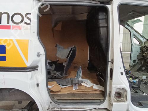 Used Rubber door seal Rubber door seal NISSAN NV200 / EVALIA Bus 1.5 dCi 90 (M20, M20M) (90 hp) 40531865 40531865