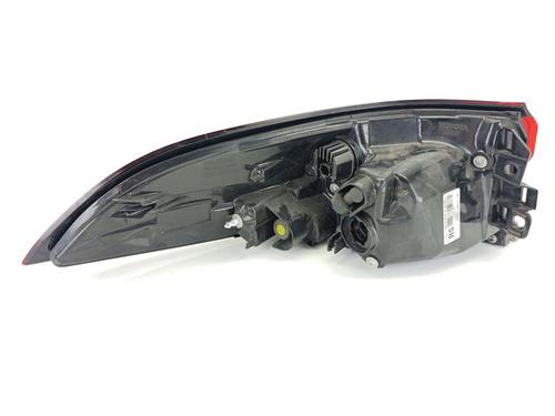Right taillight TOYOTA COROLLA Saloon (_E21_) 1.8 VVTi Hybrid (ZWE211, MZEA12) | BP38048080C35 - Image 5