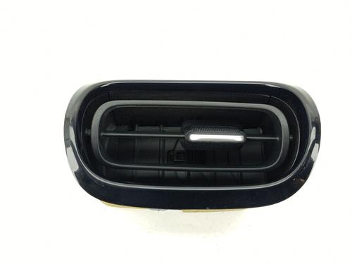 Used Air vent Air vent TOYOTA YARIS (_P21_, _PA1_, _PH1_) 1.5 (MXPA11) (125 hp) 32698646 32698646