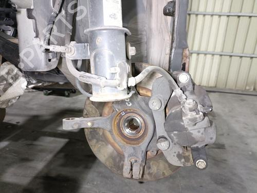 Used Left front steering knuckle Left front steering knuckle PEUGEOT 208 II (UB_, UP_, UW_, UJ_) 1.2 PureTech 100 (101 hp) 39430896 39430896