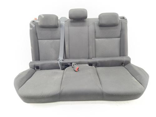 Sedile posteriore Sedile posteriore VW POLO VI (AW1, BZ1, AE1) 1.0 (75 hp) 37460349 37460349