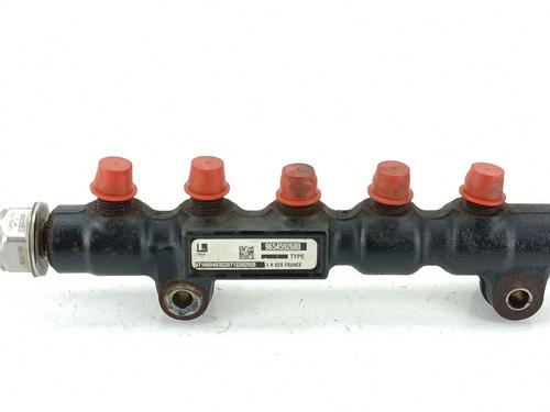 Used Injection rail Injection rail PEUGEOT 307 Break (3E) [2002-2009] 36529696 36529696