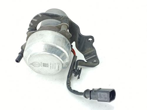 Used Vacuum pump SEAT LEON (5F1) 1.5 TGi (131 hp) 30298676