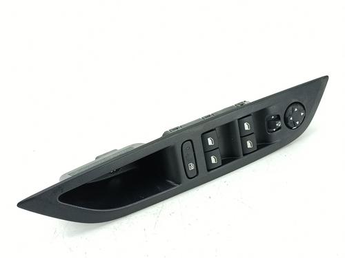Used Left front window switch PEUGEOT 208 II (UB_, UP_, UW_, UJ_) 1.2 PureTech 100 (101 hp) 31824080