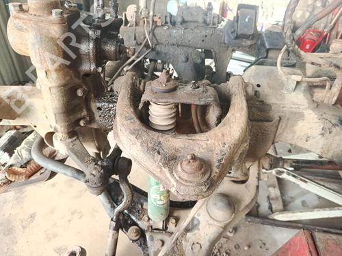Used Left front suspension arm HYUNDAI GALLOPER II (JK-01) 2.5 TD intercooler (99 hp) 31382771