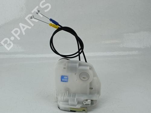 Cerradura puerta trasera derecha Cerradura puerta trasera derecha MITSUBISHI OUTLANDER III (GG_W, GF_W, ZJ, ZL, ZK) Plug-in Hybrid (GG2W) (200 hp) 35787929 35787929