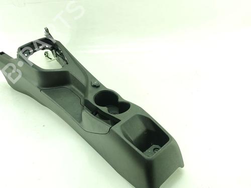 Middle console PEUGEOT 208 II (UB_, UP_, UW_, UJ_) 1.2 PureTech 75 | BP30169987I22