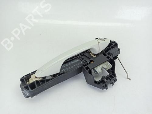 Used Front left exterior door handle MERCEDES-BENZ C-CLASS (W204) [2007-2015]  25875258
