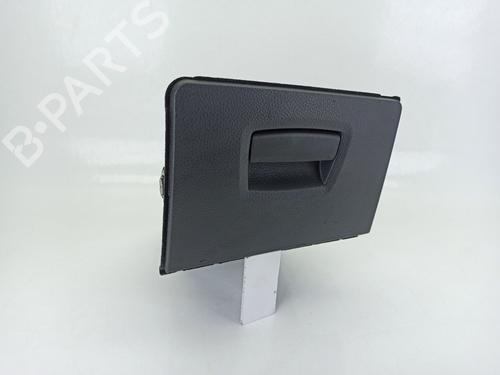 Used Glove box BMW 5 Touring (F11) 535 d (299 hp) 13880868
