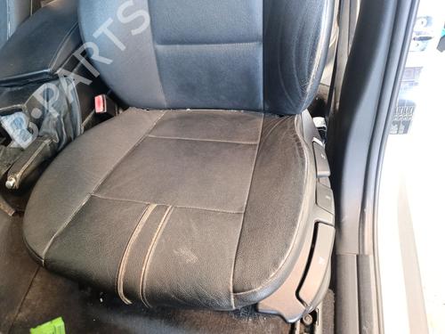 Left front seat BMW X3 (E83) xDrive 20 d | BP37667508C15 - Image 2